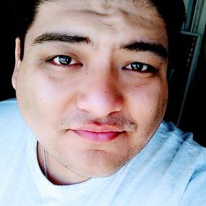 Meet your Posher, Alvaro